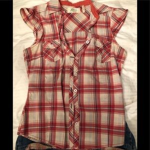 GUESS STRETCH COTTON  RUFFLE BUTTON DOWN.